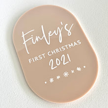 Load image into Gallery viewer, Baby&#39;s First Christmas Plaque
